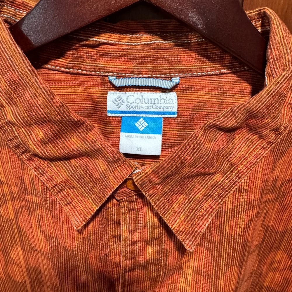 Columbia XL S/S Hawaiian Print Shirt
